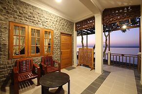 Salay River View Inn