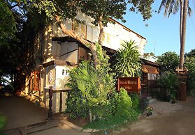 Salay River View Inn