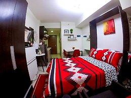 Studio Condo at Horizons 101