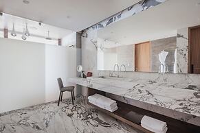 Solaz, A Luxury Collection Resort, Los Cabos a Marriott Hotel