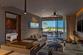 Solaz, A Luxury Collection Resort, Los Cabos a Marriott Hotel