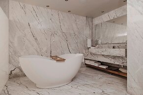 Solaz, A Luxury Collection Resort, Los Cabos a Marriott Hotel