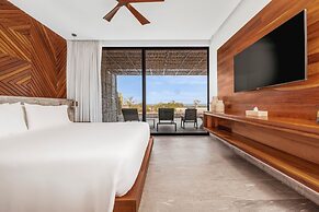 Solaz, A Luxury Collection Resort, Los Cabos a Marriott Hotel