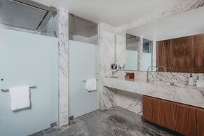 Solaz, A Luxury Collection Resort, Los Cabos a Marriott Hotel