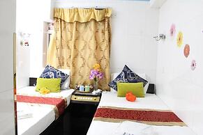 Om Guest House