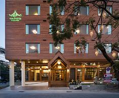 Peak Nimman Prestige Hotel