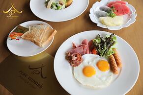 Peak Nimman Prestige Hotel