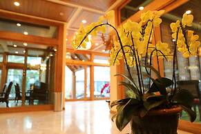 Peak Nimman Prestige Hotel