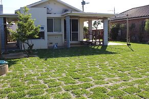 Pension Nakijin Marunakaya