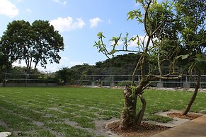 Pension Nakijin Marunakaya