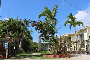 Pension Nakijin Marunakaya