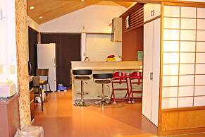 Pension Nakijin Marunakaya