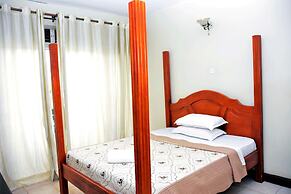 Shumuk Hotel and Apartments
