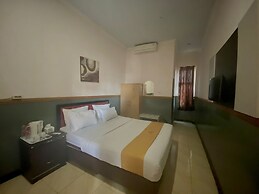 Anggraeni Hotel Ketanggungan
