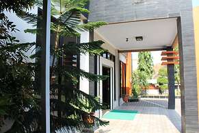 Anggraeni Hotel Ketanggungan