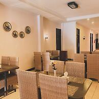 Anggraeni Hotel Ketanggungan