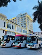 Sandals Hoàng Yến Hotel