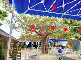 Sandals Hoàng Yến Hotel