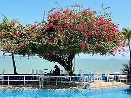 Sandals Hoàng Yến Hotel