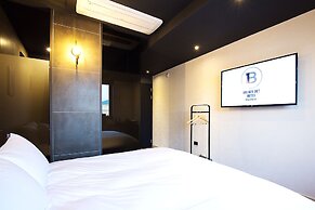 Brown Dot Busan Station Sky Garden