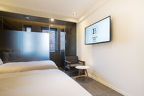 Brown Dot Busan Station Sky Garden