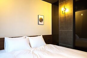 Brown Dot Busan Station Sky Garden