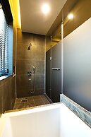 Brown Dot Busan Station Sky Garden