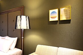 Brown Dot Busan Station Sky Garden