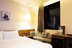 Brown Dot Busan Station Sky Garden