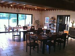 Entre Vignes et Chateaux