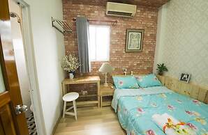 Wanderlust Saigon Hostel