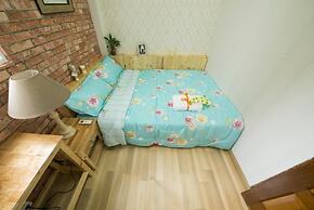 Wanderlust Saigon Hostel