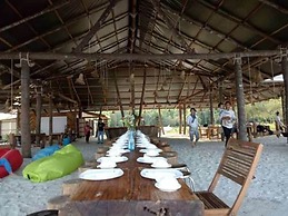 Koh Rong Love Resort - Hostel