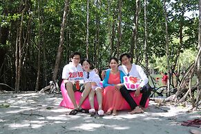 Koh Rong Love Resort - Hostel