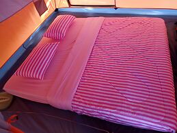 Koh Rong Love Resort - Hostel