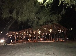 Koh Rong Love Resort - Hostel