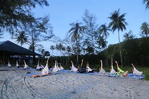 Koh Rong Love Resort - Hostel