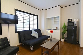 Guest House Liz Nakazaki-cho