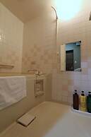 Guest House Liz Nakazaki-cho