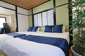 Guest House Liz Nakazaki-cho