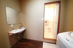 Guest House Liz Nakazaki-cho