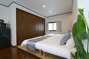 Guest House Liz Nakazaki-cho