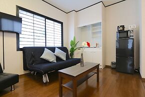 Guest House Liz Nakazaki-cho