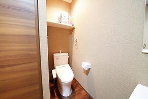 Guest House Liz Nakazaki-cho