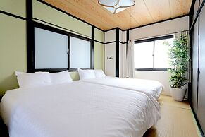 Guest House Liz Nakazaki-cho