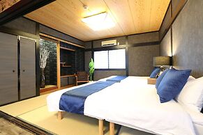 Guest House Liz Nakazaki-cho