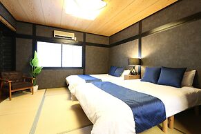 Guest House Liz Nakazaki-cho