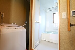 Guest House Liz Nakazaki-cho