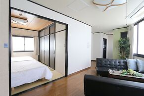 Guest House Liz Nakazaki-cho