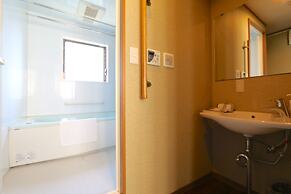 Guest House Liz Nakazaki-cho